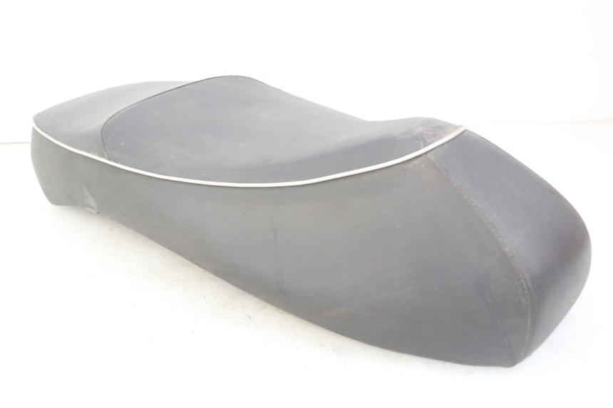 photo de SELLE PIAGGIO VESPA GTS SUPER IE 125 (2009 - 2016)