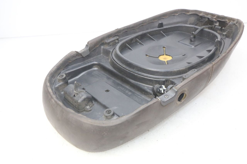 photo de SELLE PIAGGIO VESPA LX 2T 50 (2005 - 2013)
