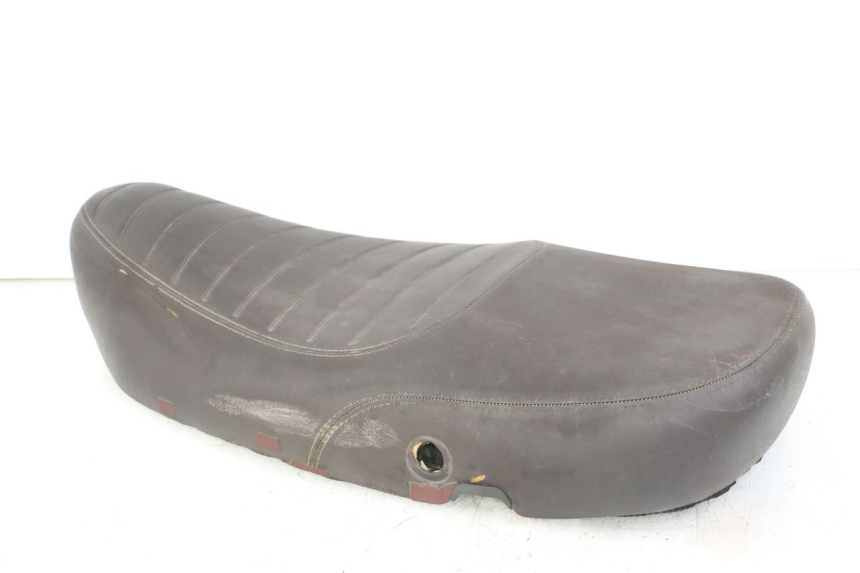 photo de SELLE PIAGGIO VESPA LX IE 125 (2010 - 2012)