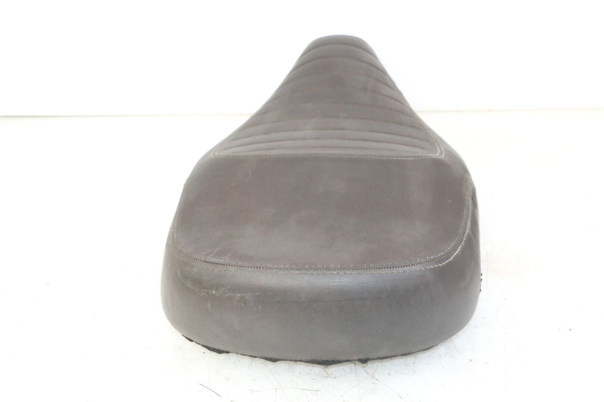photo de SELLE PIAGGIO VESPA LX IE 125 (2010 - 2012)