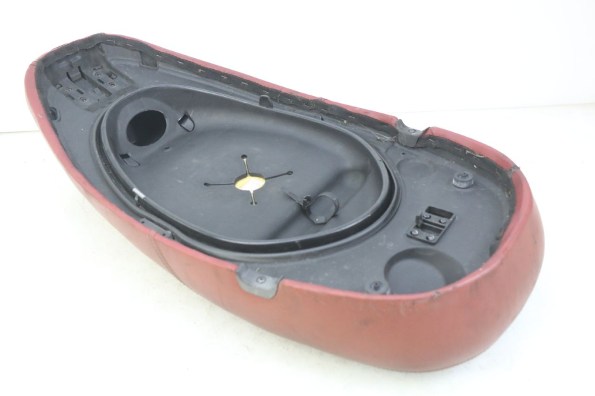 photo de SELLE PIAGGIO VESPA PRIMAVERA 2T 50 (2013 - 2018)
