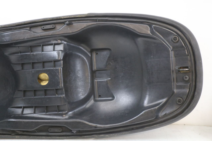 photo de SELLE PIAGGIO X10 125 (2012 - 2017)