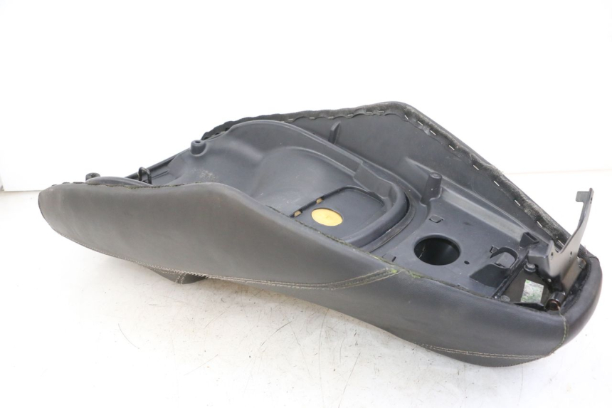 photo de SELLE PIAGGIO XEVO - X EVO 125 (2007 - 2016)