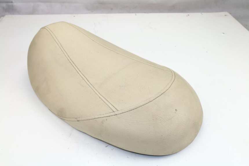 photo de SELLE UNIVERSAL BIKE RETRO 50QT-4 50 (2010 - 2018)