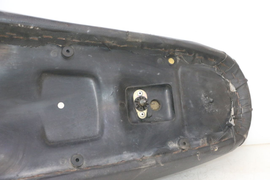 photo de SELLE MZ RT 125 (2000 - 2008) - Détails caractéristiques