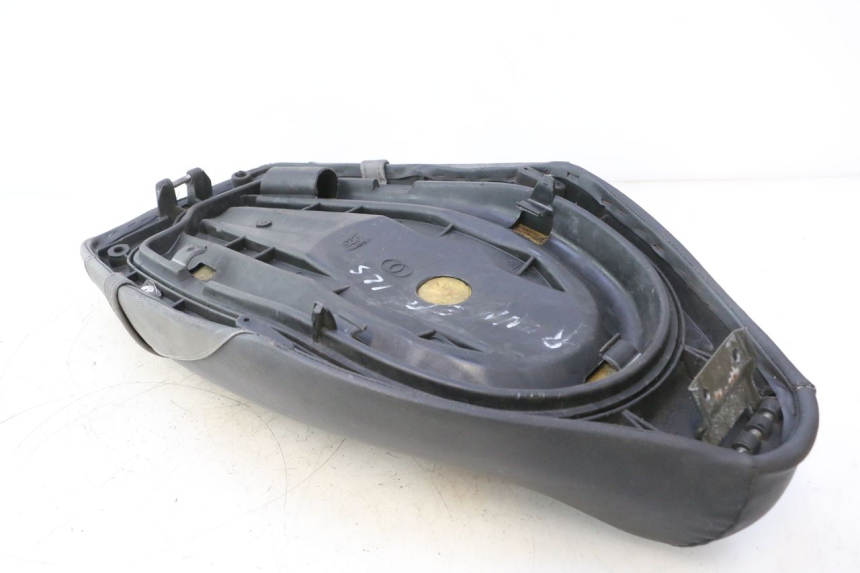 photo de SELLE GILERA RUNNER SP 50 (2002 - 2004) - Pièce contrôlée