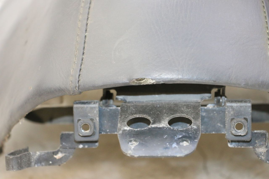 photo de SELLE HONDA SCV LEAD 100 (2003 - 2007)