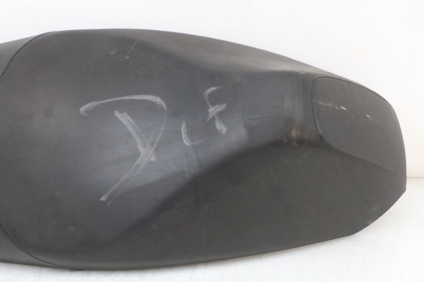 photo de SELLE HONDA SH ABS 125 (2012 - 2017)