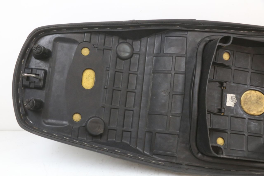 photo de SELLE HONDA SH ABS 125 (2012 - 2017)