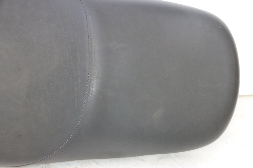 photo de SELLE HONDA SH 125 (2001 - 2003) - Aperçu profil