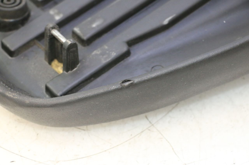 photo de SELLE YAMAHA SLIDER 50 (1999 - 2004) - Détail de la pièce