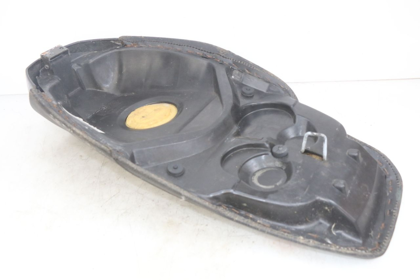 photo de SELLE PEUGEOT SPEEDFIGHT LC 50 (1996 - 2002)