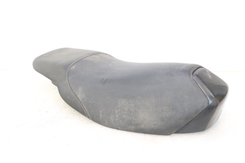 photo de SELLE PEUGEOT SPEEDFIGHT LC 50 (1996 - 2002) - Marquages et références