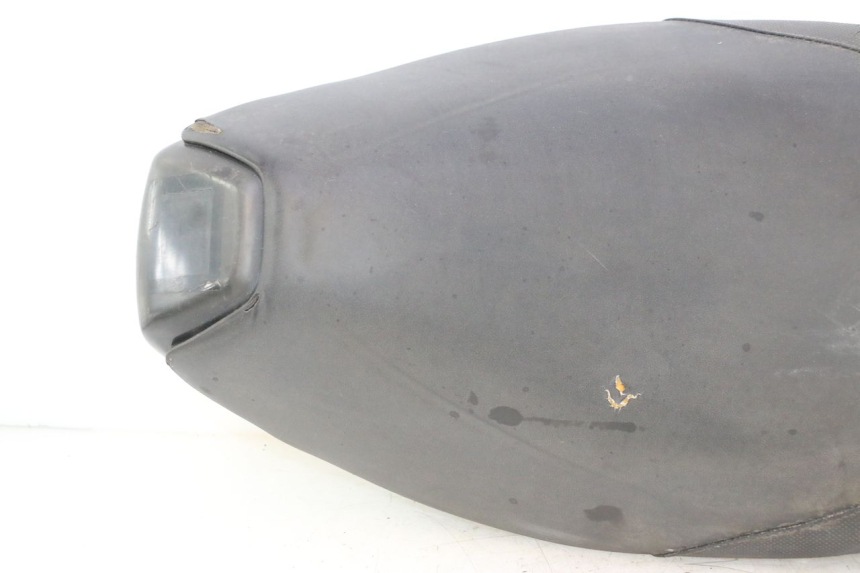 photo de SELLE PEUGEOT SPEEDFIGHT LC 50 (1996 - 2002) - Focus structure