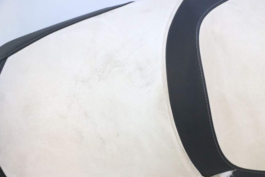 photo de SELLE CAN-AM SPYDER RS 1000 (2008 - 2012) - Autre angle de vue