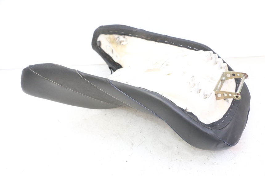 photo de SELLE HONDA ST PAN EUROPEAN 1300 (2002 - 2013)