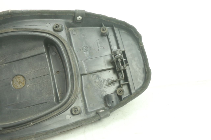 photo de SELLE GILERA STALKER 50 (2004 - 2014) - Détails caractéristiques