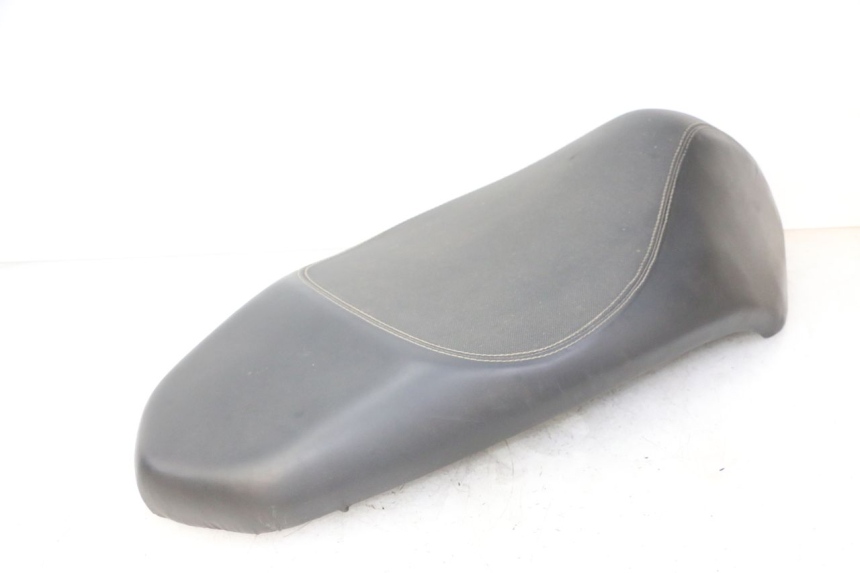 photo de SELLE PEUGEOT STREETZONE I 2T 50 (2018 - 2020)