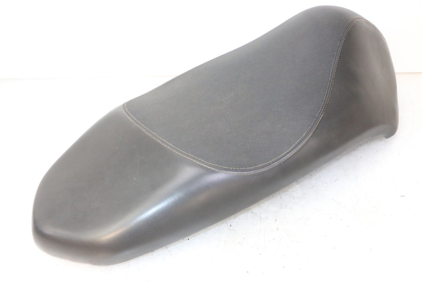 photo de SELLE PEUGEOT STREETZONE I 2T 50 (2018 - 2020)