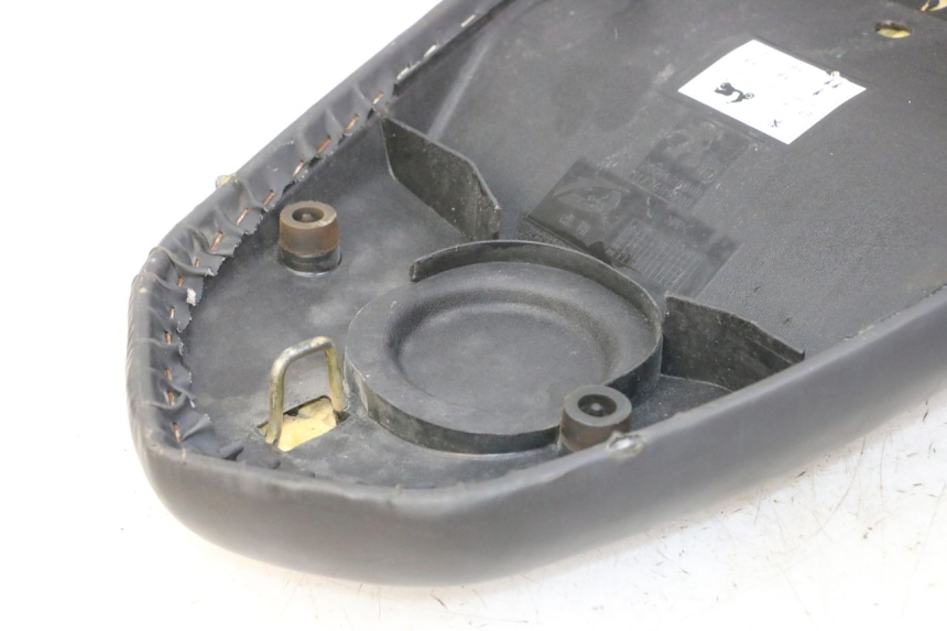 photo de SELLE PEUGEOT STREETZONE I NAKED 2T 50 (2018 - 2020)