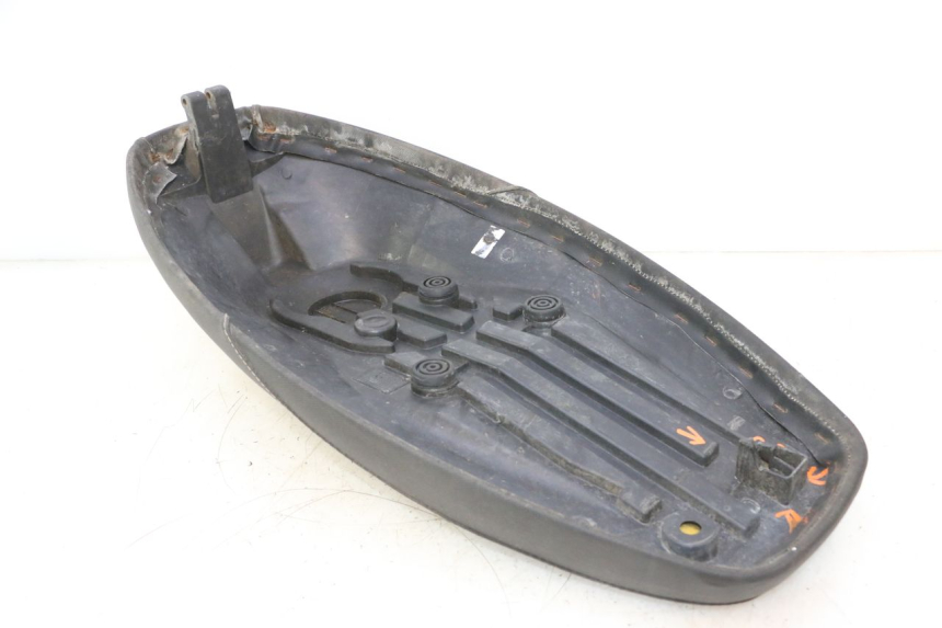 photo de SELLE MBK STUNT NAKED 50 (2004 - 2018) - Vue d’ensemble
