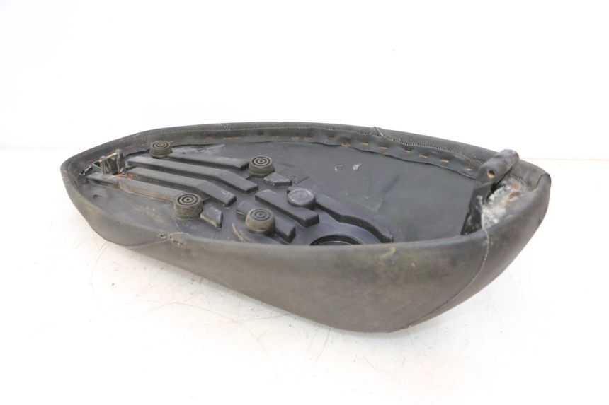 photo de SELLE MBK STUNT NAKED 50 (2004 - 2018) - Autre angle de vue