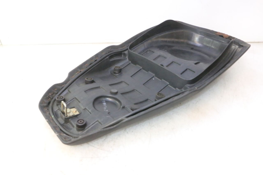 photo de SELLE KYMCO SUPER 8 2T 50 (2007 - 2013) - Zoom qualité