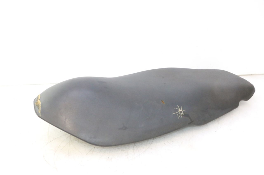 photo de SELLE KYMCO SUPER 8 2T 50 (2007 - 2013) - État de surface