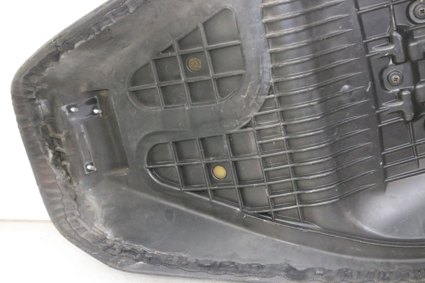photo de SELLE SUZUKI BURGMAN 125 (2007 - 2014)