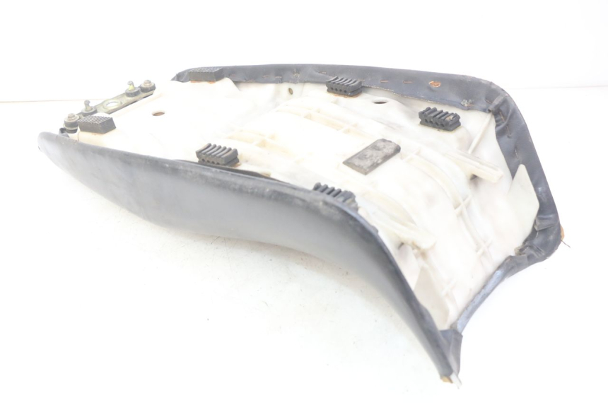 photo de SELLE SUZUKI GSX-F GSX  F 1100 (1988 - 1994)