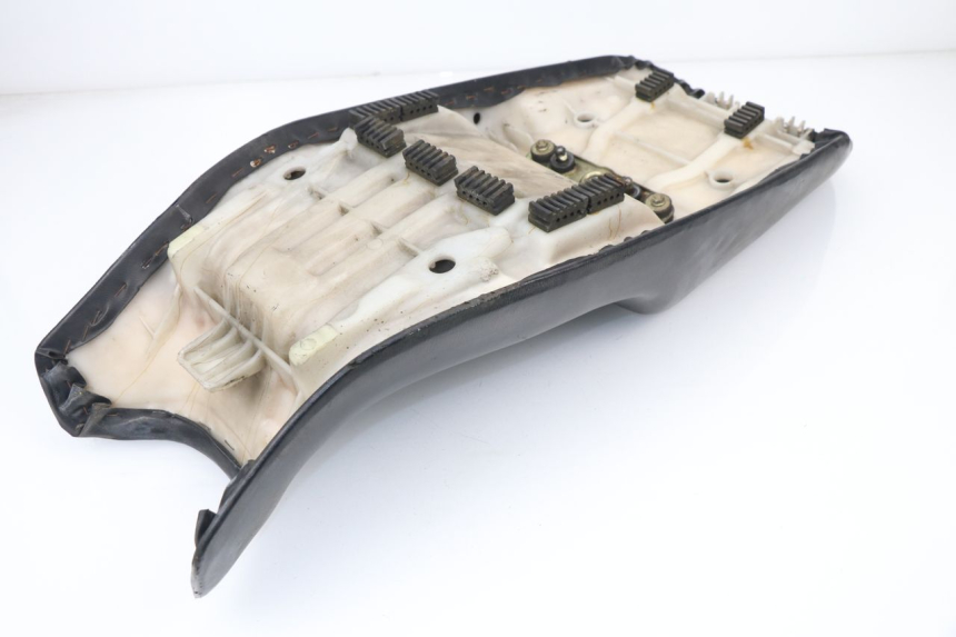 photo de SELLE SUZUKI GSX F GSXF 750 (1988 - 1998) - Focus structure