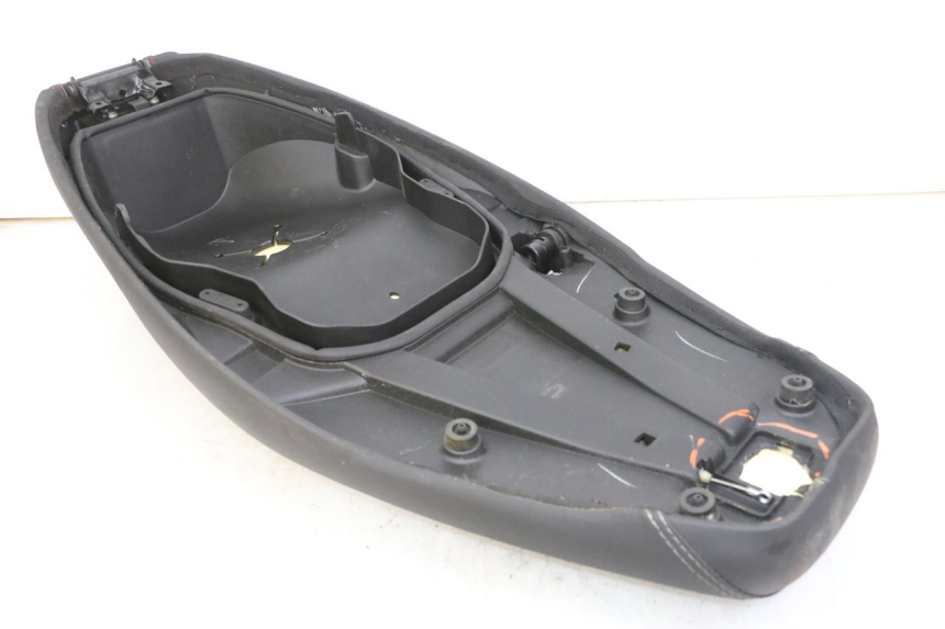 photo de SELLE APRILIA SXR 50 (2021 - 2023)