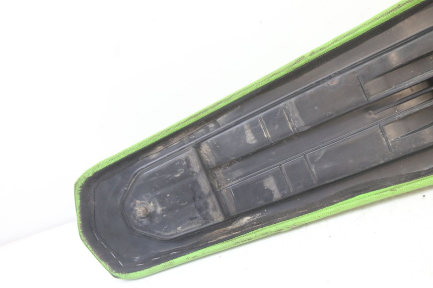 photo de SELLE SMALL MX THUNDER 250 - Marquages et références