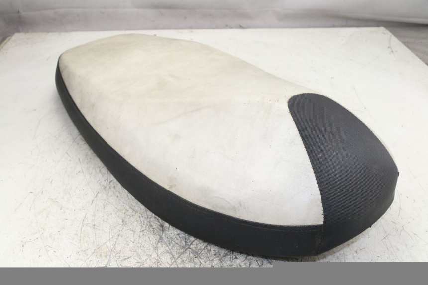 photo de SELLE TNT MOTOR GHOST 50 (2008 - 2010) - Détail de la pièce