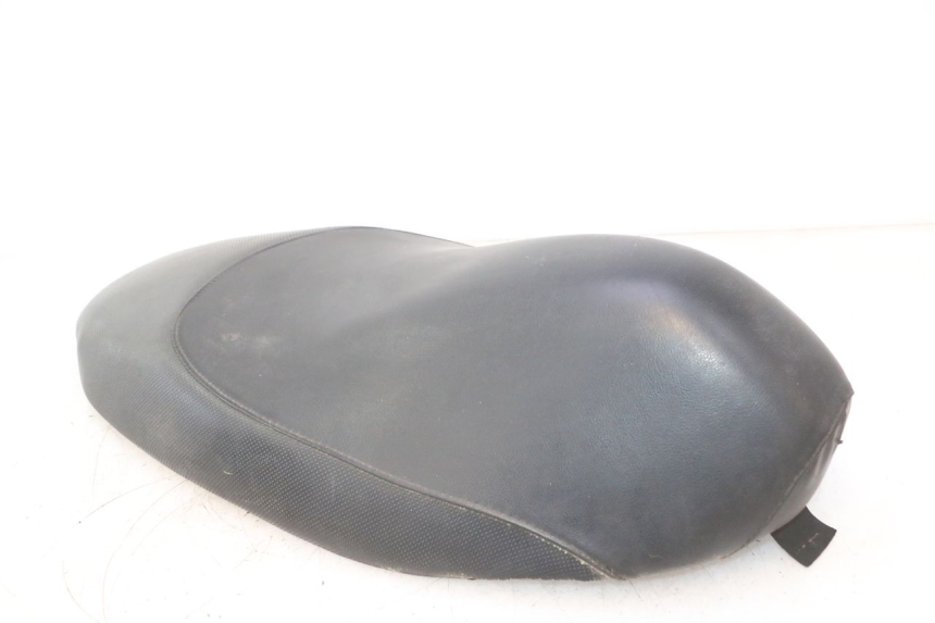 photo de SELLE PEUGEOT TREKKER 50 (1995 - 2004) - Pièce contrôlée