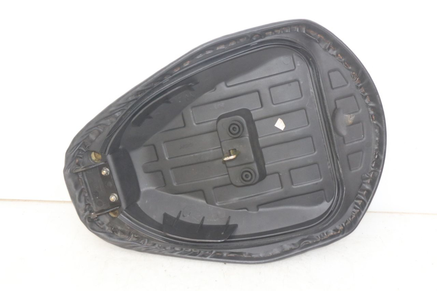 photo de SELLE PEUGEOT TWEET 4T 50 (2018 - 2020)