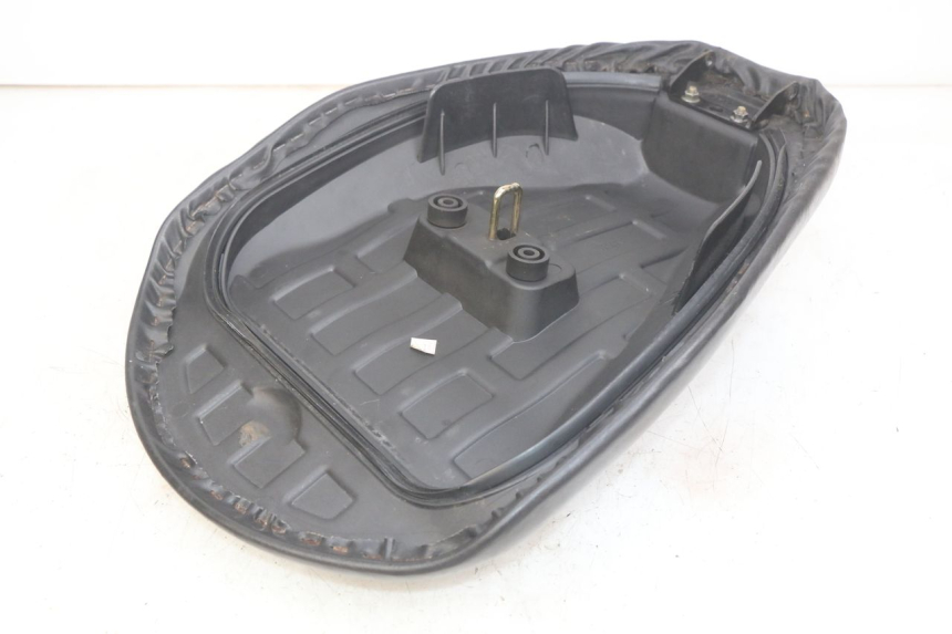 photo de SELLE PEUGEOT TWEET 4T 50 (2018 - 2020)