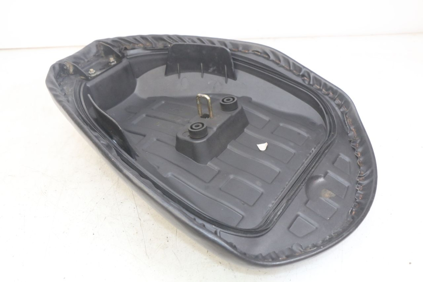 photo de SELLE PEUGEOT TWEET 4T 50 (2018 - 2020)