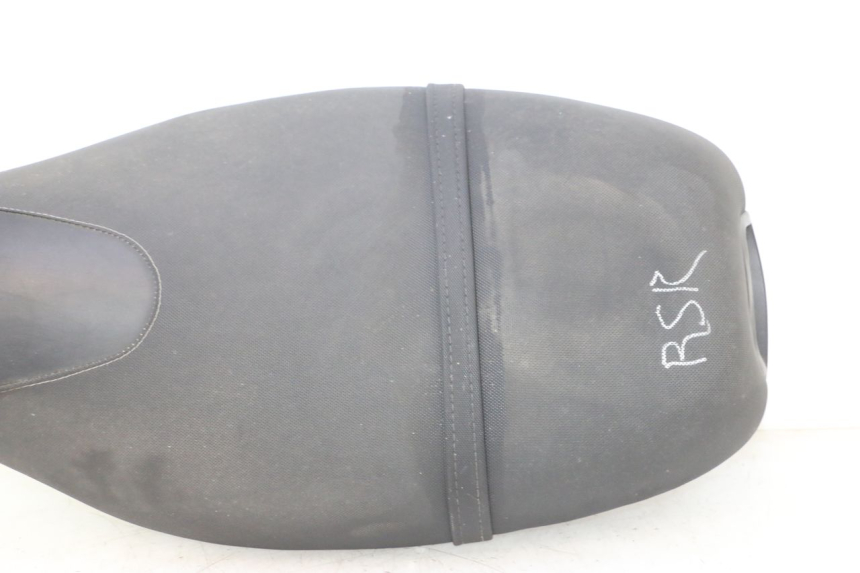 photo de SELLE PIAGGIO TYPHOON 50 (2000 - 2009) - Vue rapprochée