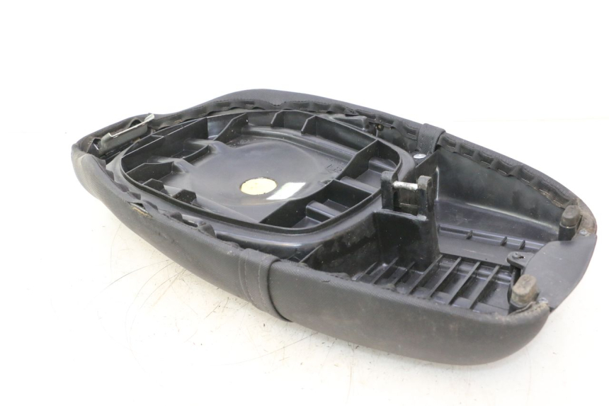photo de SELLE PIAGGIO TYPHOON 50 (2000 - 2009) - Vue d’ensemble