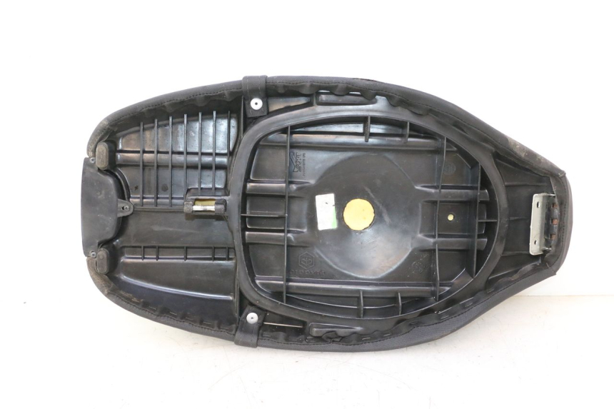 photo de SELLE PIAGGIO TYPHOON 50 (2000 - 2009) - État de surface