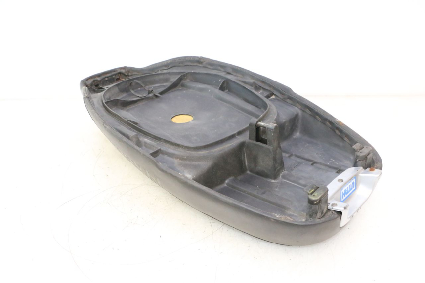 photo de SELLE PIAGGIO TYPHOON 50 (1993 - 1999) - Détails caractéristiques