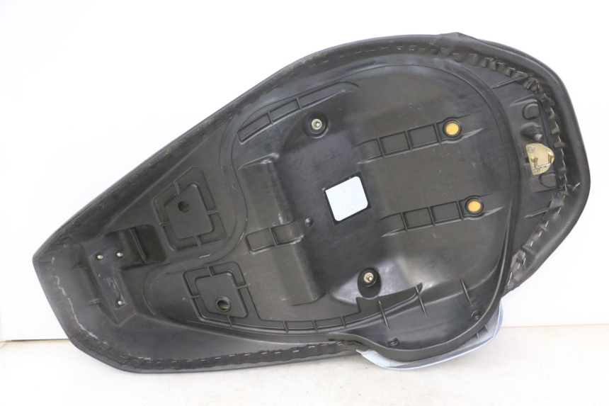 photo de SELLE SUZUKI UH BURGMAN 125 (2002 - 2006)