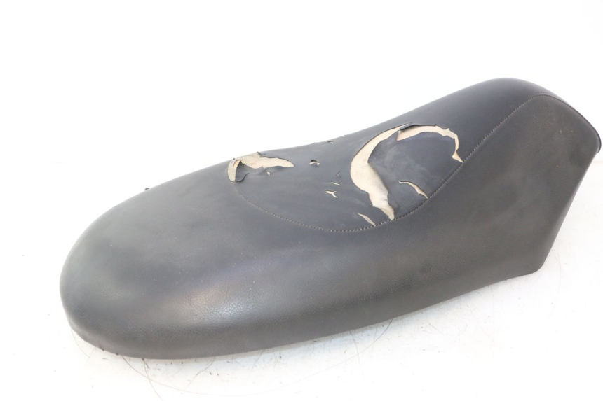 photo de SELLE PEUGEOT VIVACITY NEW 2T 50 (2008 - 2017) - Autre angle de vue