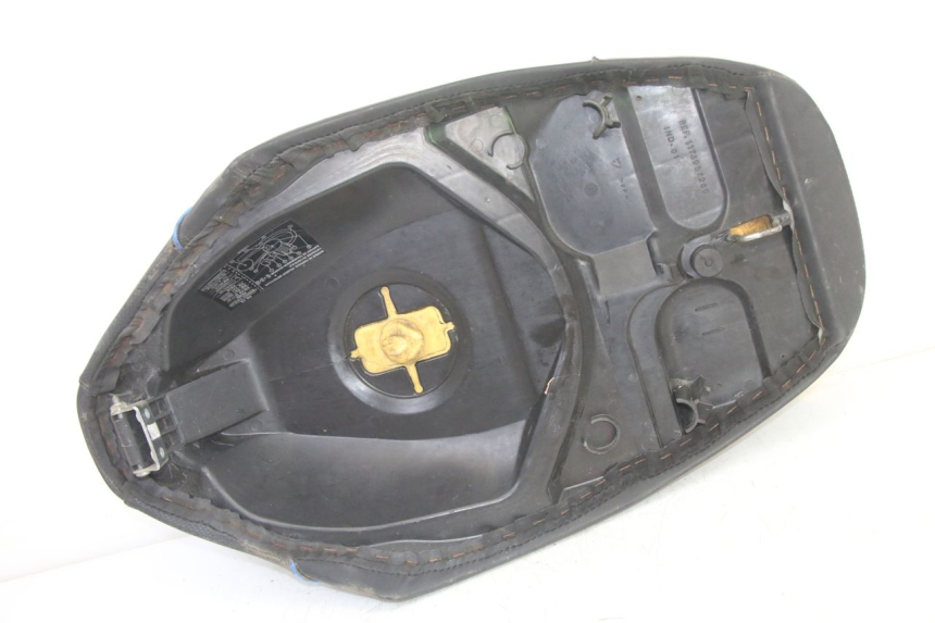 photo de SELLE PEUGEOT VIVACITY 50 (2004 - 2009)