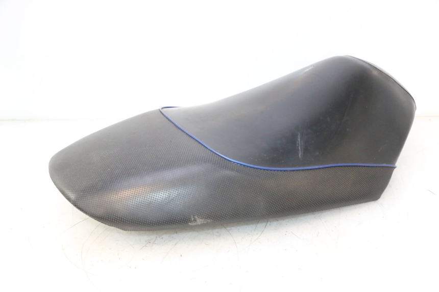 photo de SELLE PEUGEOT VIVACITY 50 (1998 - 2003) - Détails caractéristiques