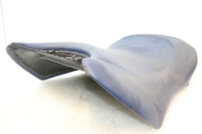 photo de SELLE YAMAHA WAVE RUNNER GP R 1200 (2000 - 2003) - Zoom composants