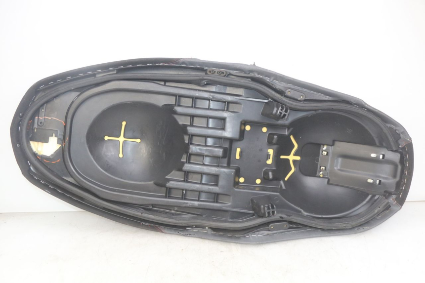 photo de SELLE YAMAHA X-MAX XMAX 125 (2010 - 2013) - Aperçu profil