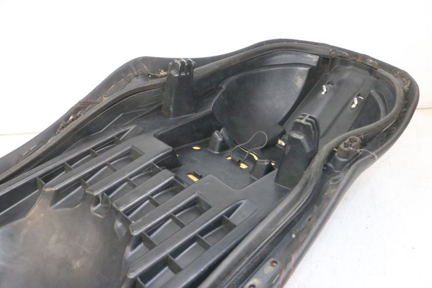 photo de SELLE YAMAHA X-MAX XMAX 125 (2010 - 2014)
