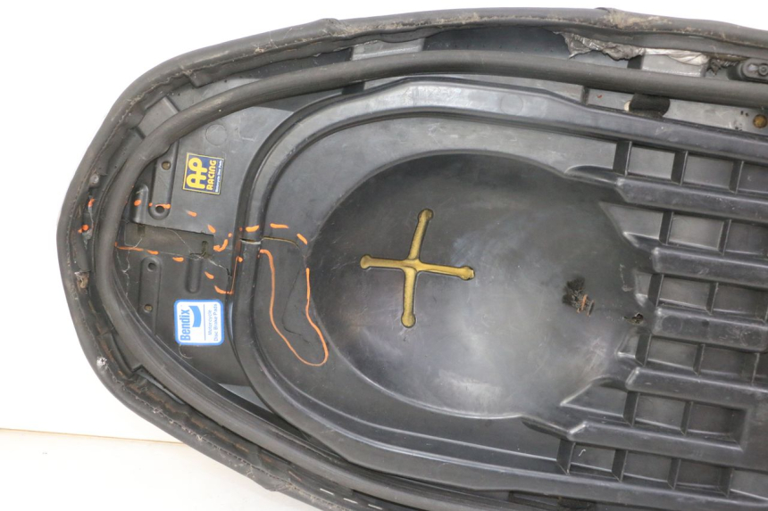 photo de SELLE YAMAHA X-MAX XMAX 125 (2010 - 2014)